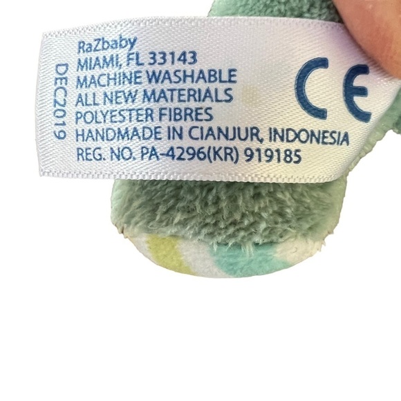 RaZbaby teether toy holder stuffed animal plush dragon - Picture 7 of 8